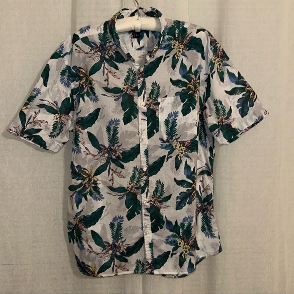 H&M XL White Green 💯Cotton Tropical Hawaiian Casual Button Down Short Sl Shirt